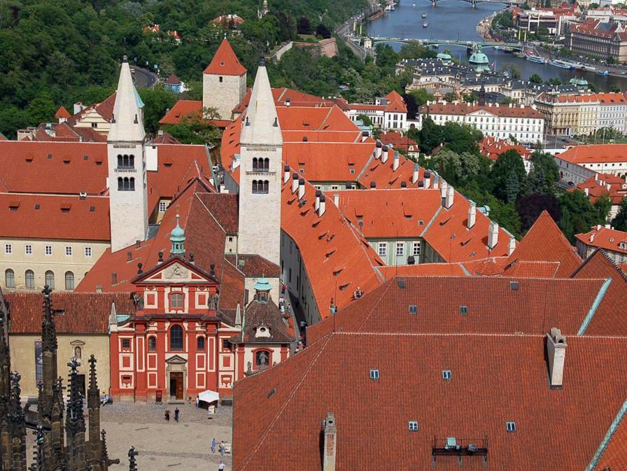 Prostorny 3 Pokojovy Apartman S Dvema Terasami Prag Eksteriør billede